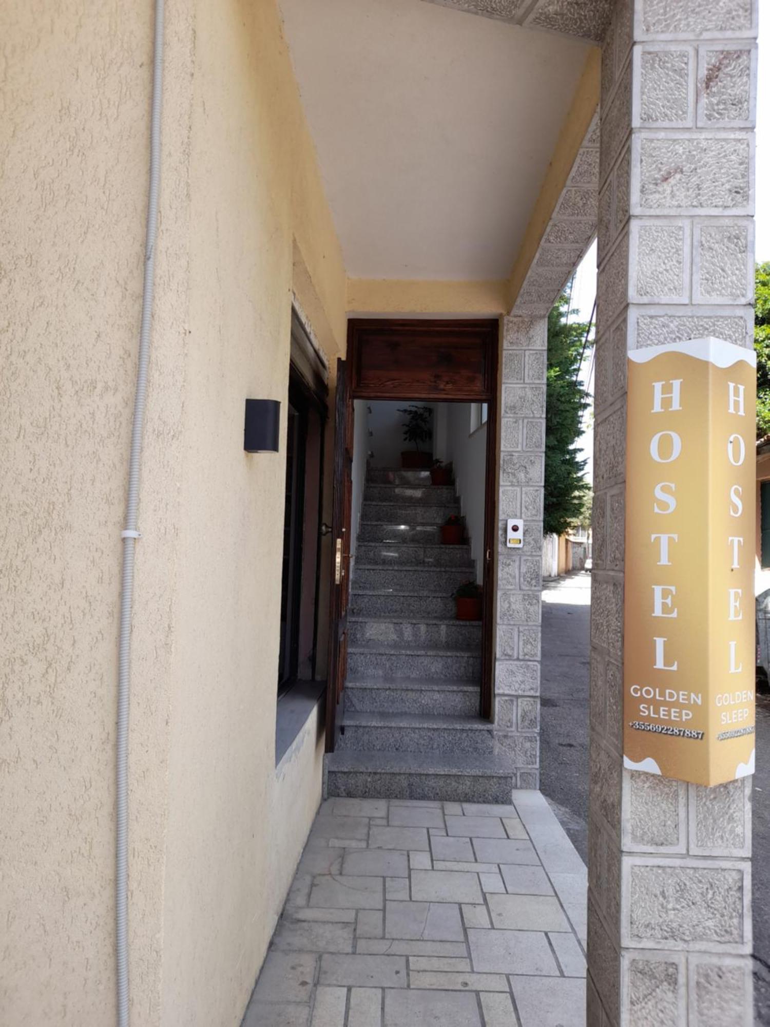 Golden Sleep Hostel Шкодер Екстер'єр фото